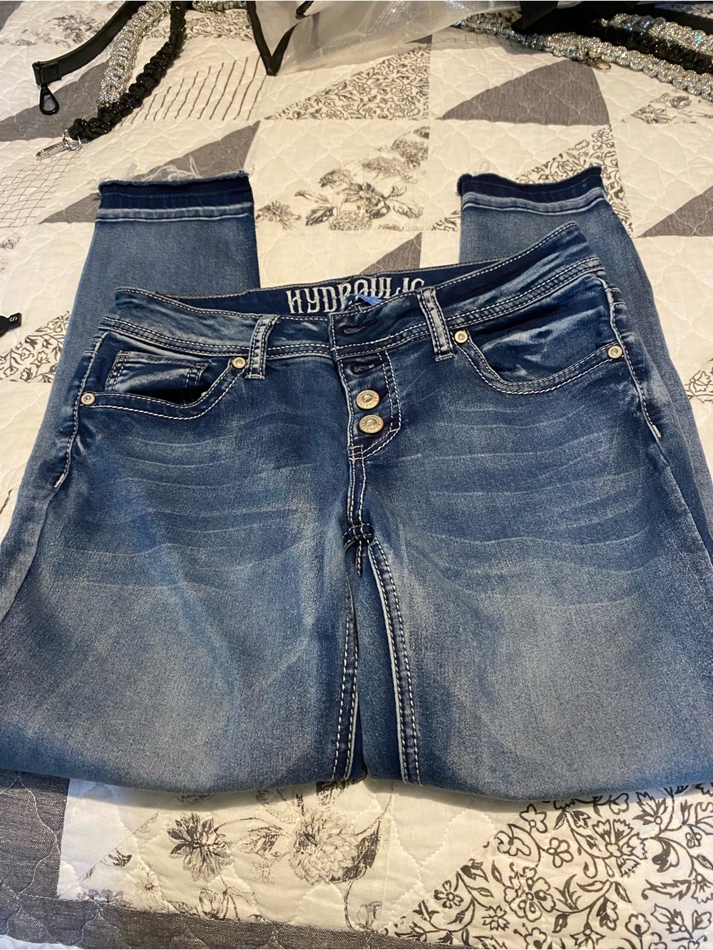 Hydraulic Jeans
Size 7/8